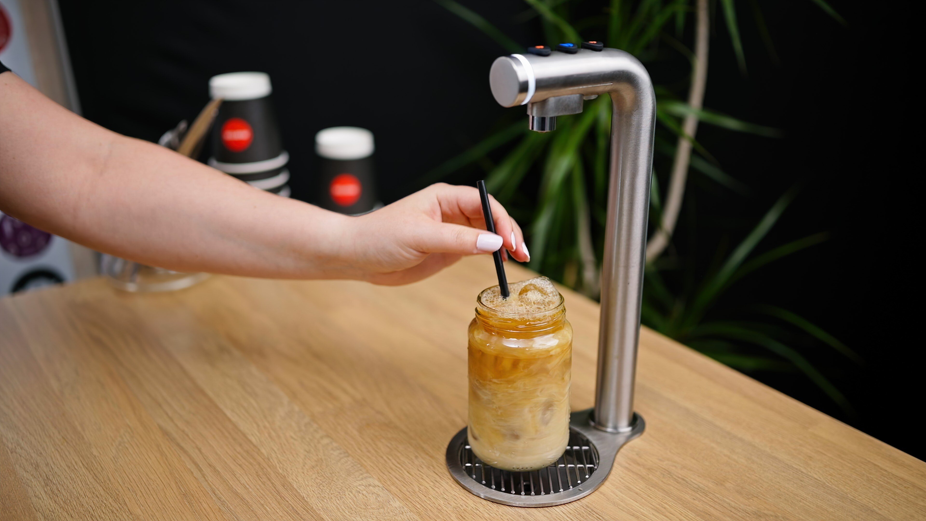 POURD-mason-jar-landcape-w_milk